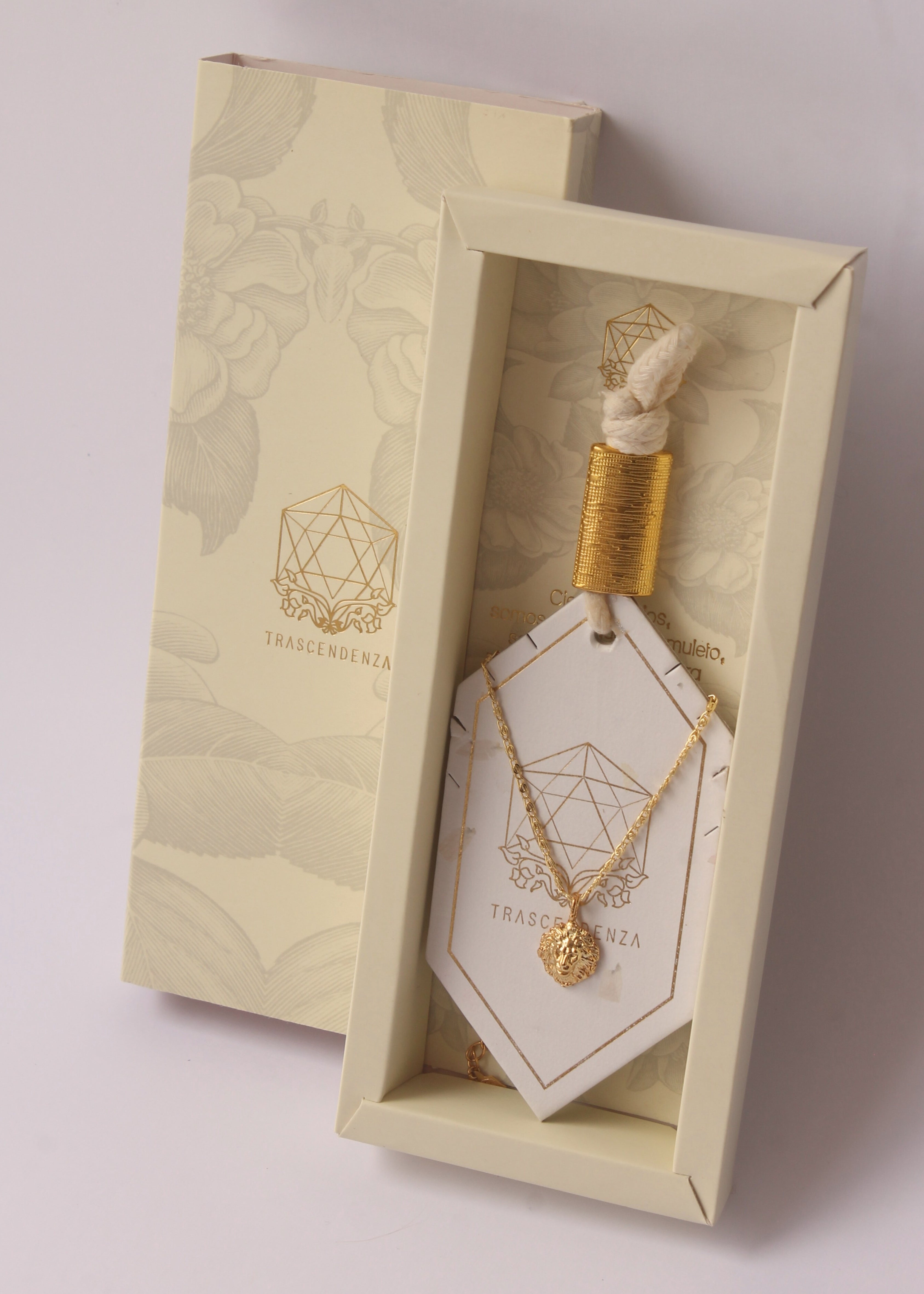 Collar León Tótem Valentía