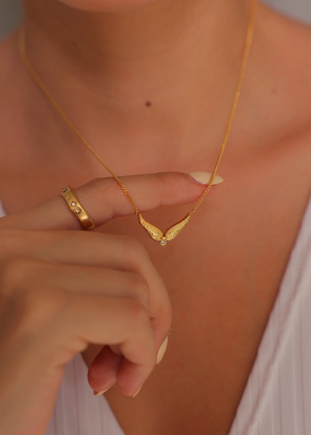 Collar Ángel Eternidad Oro