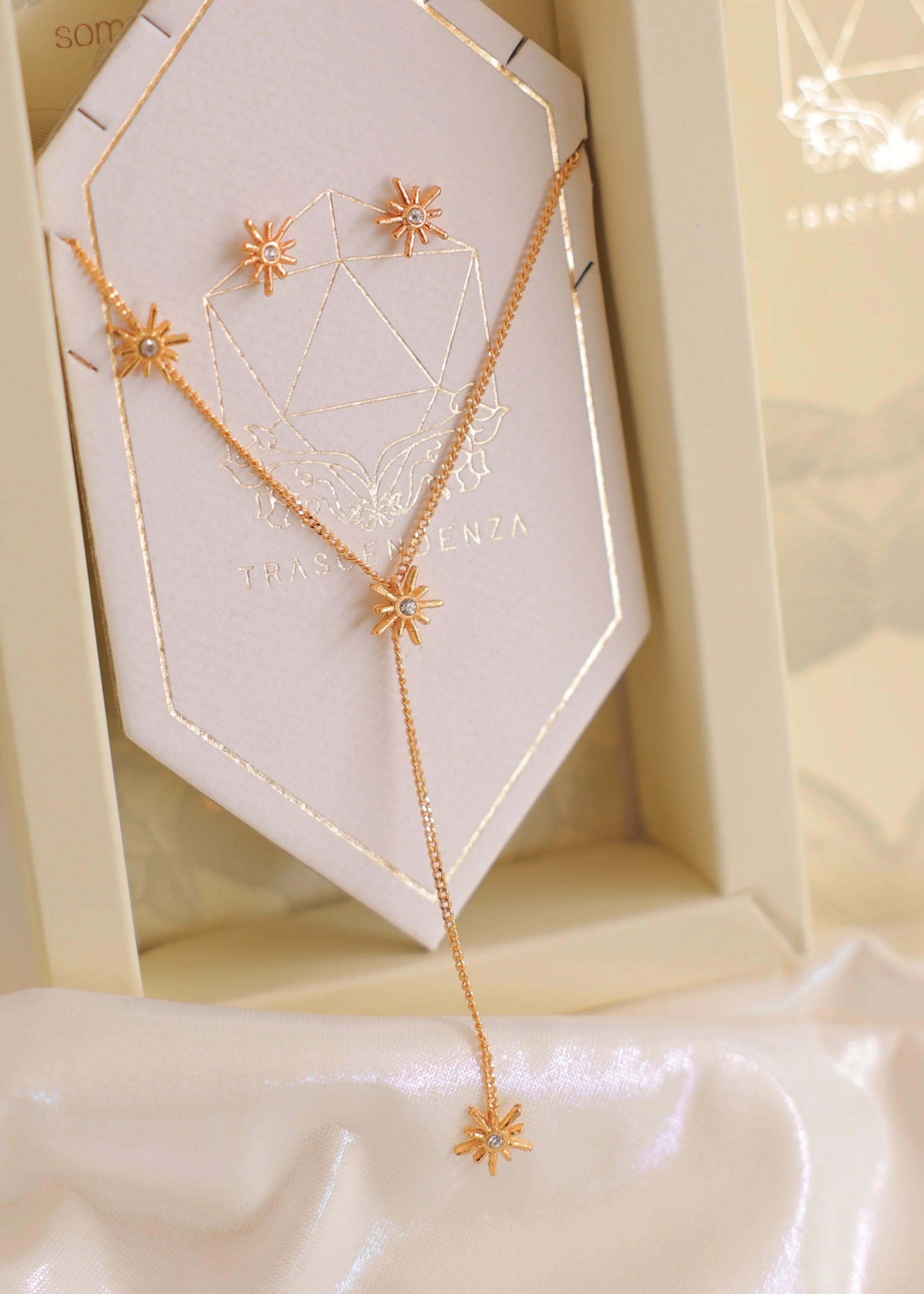 Set x2 Constelaciones Oro (Juego Collar + Aretes)