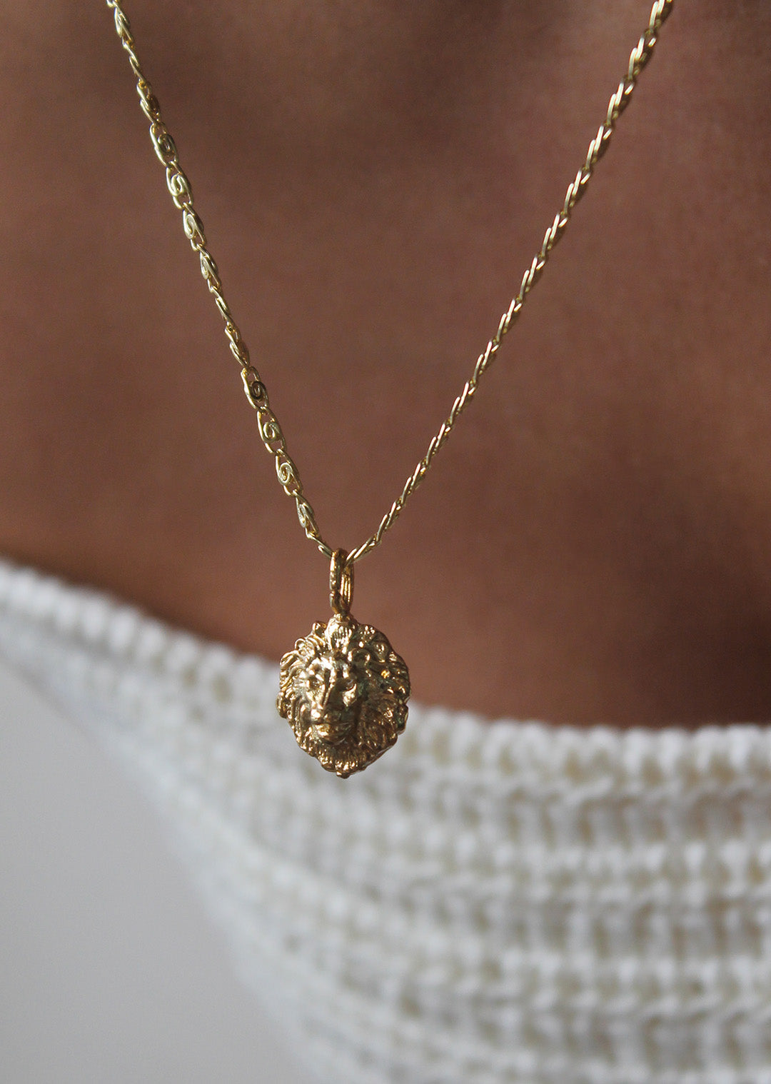 Collar León Tótem Valentía