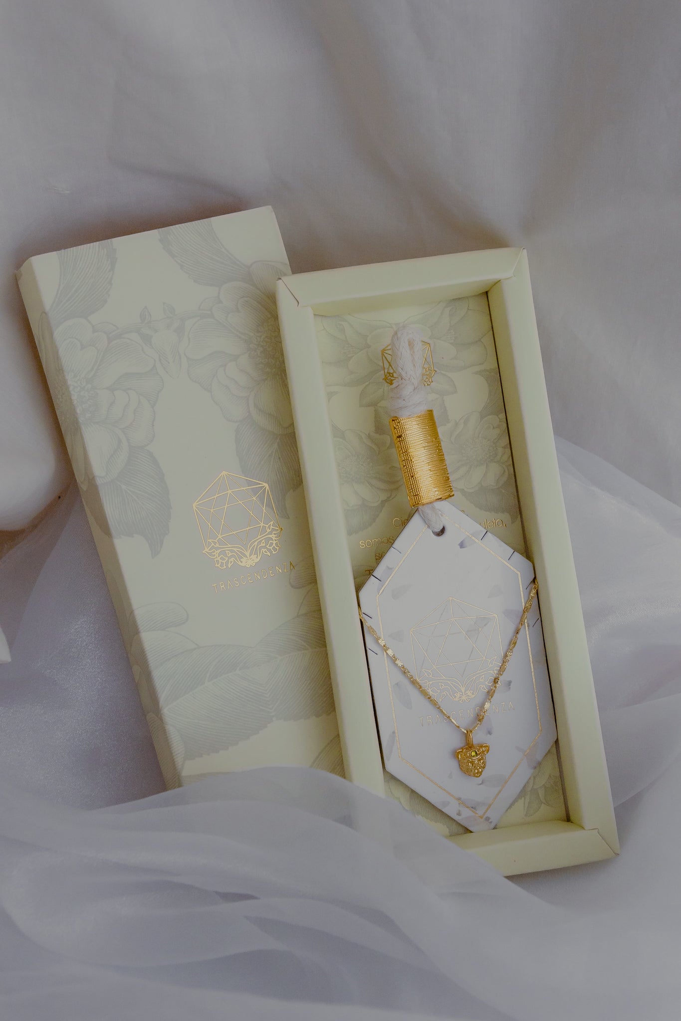 Collar Jaguar Tótem Renovación