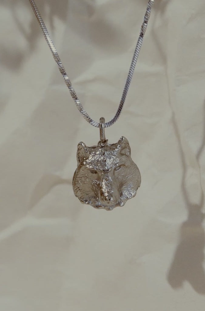 Collar Lobo Tótem Certeza