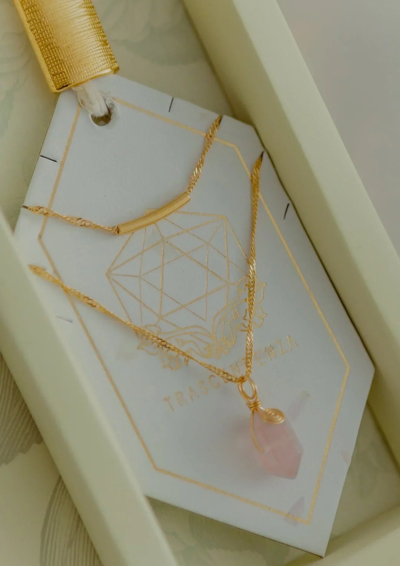 Collar Cuarzo Rosa - Piedra del Amor Incondicional