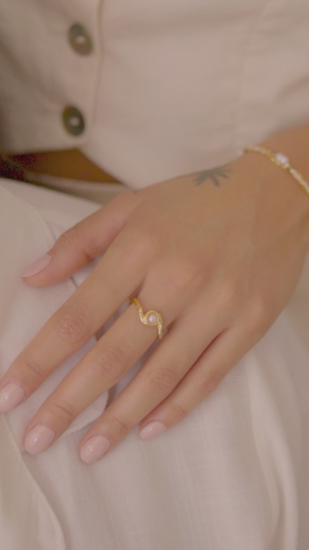 Anillo Portadora de Sabiduría