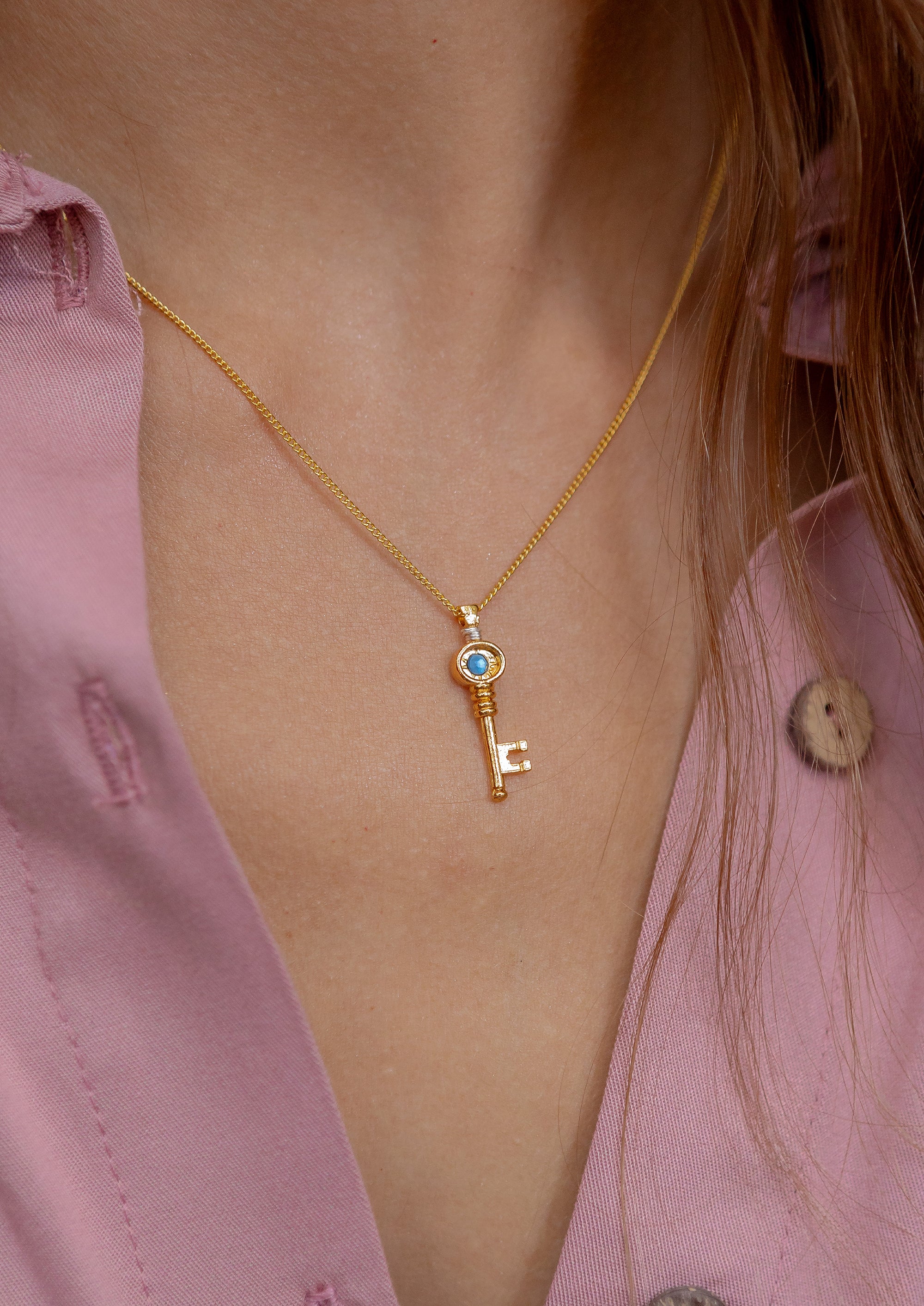 Pacto collar llave maestra oro-oro